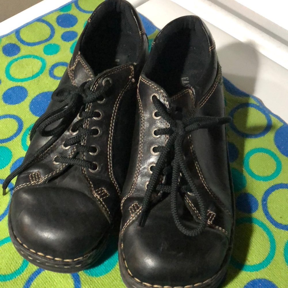 Black shoe/boots